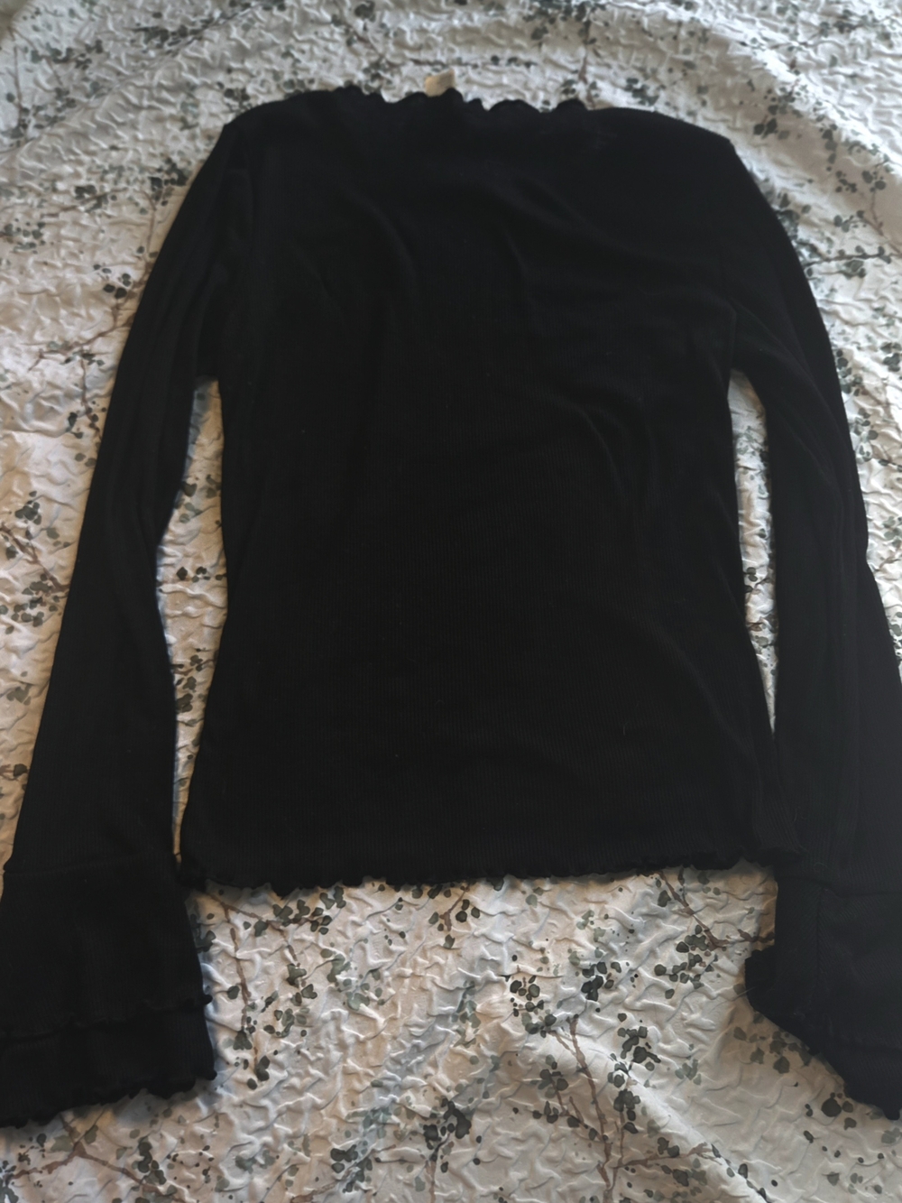 H&M Black Ribbed Long Sleeve Top with Ruffle Edges - Picture 2 of 4